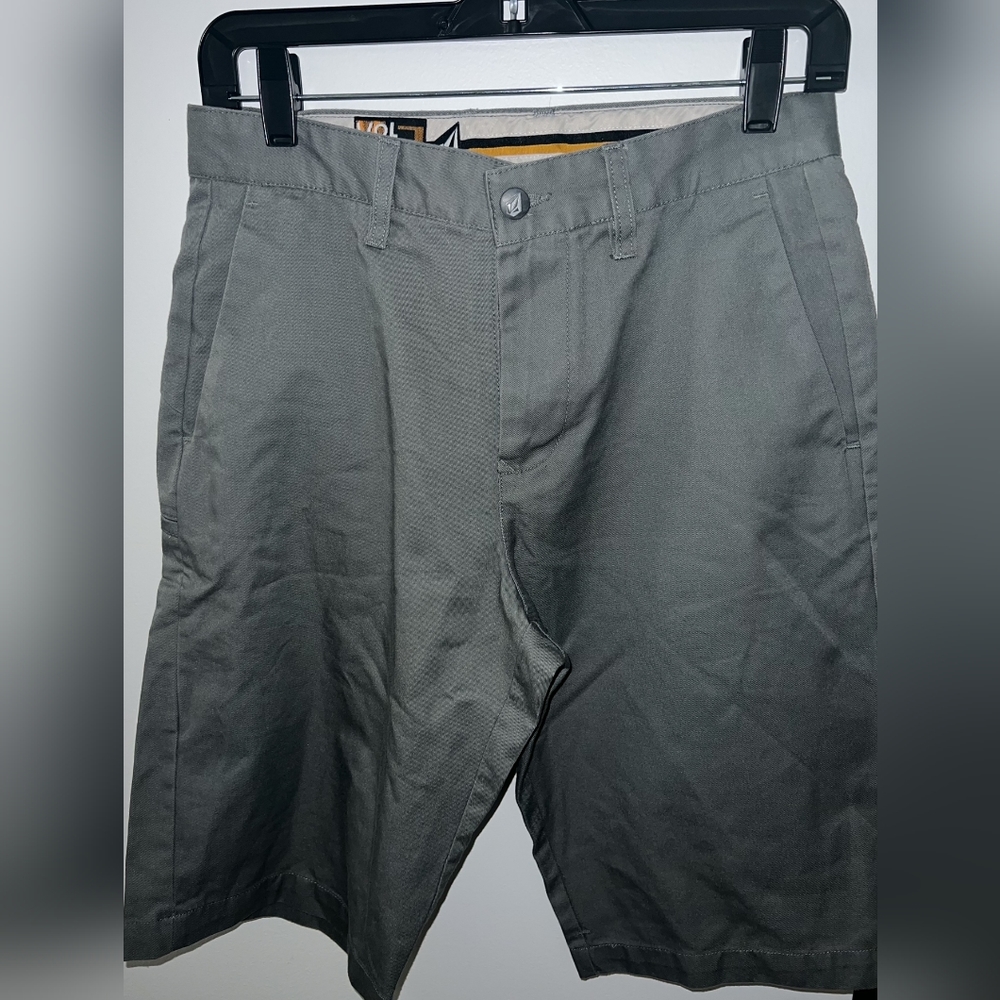 Mens Volcom Shorts Sz 28